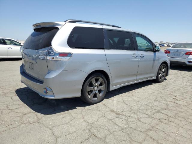 Minivans TOYOTA SIENNA 2015 Srebrny