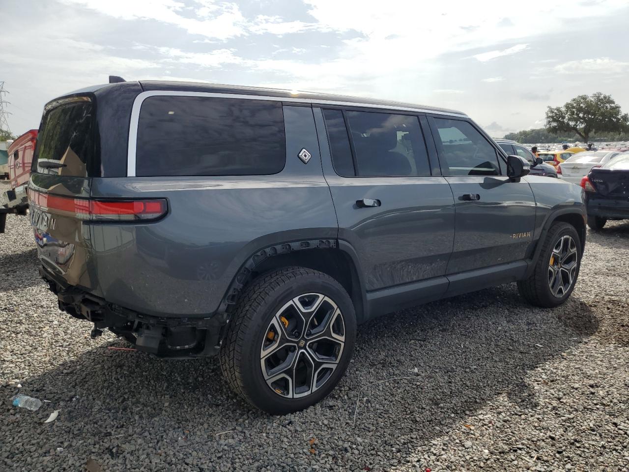 2023 Rivian R1S Launch Edition 7PDSGABL5PN007680 photo #4
