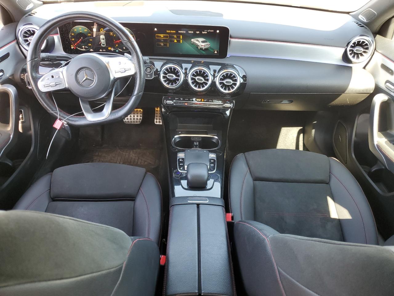 2019 Mercedes-Benz A 220 4Matic VIN: WDD3G4FB4KW001165 Lot: 63836405