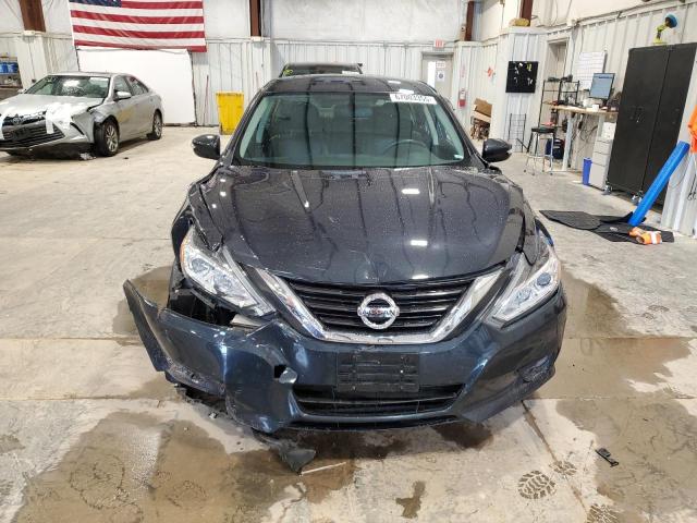  NISSAN ALTIMA 2018 Szary
