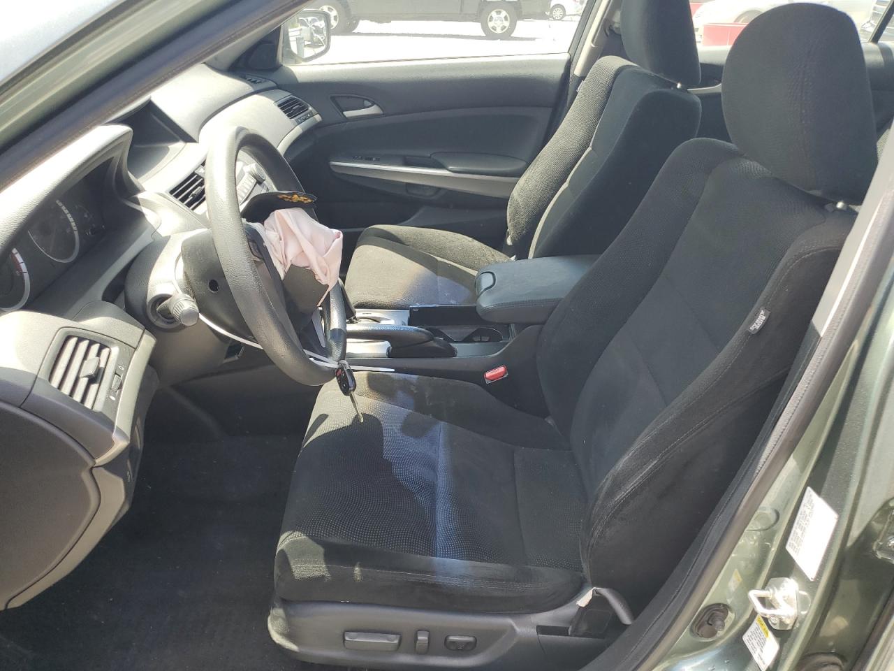 2010 Honda Accord Ex VIN: 1HGCP2F7XAA048689 Lot: 64670865
