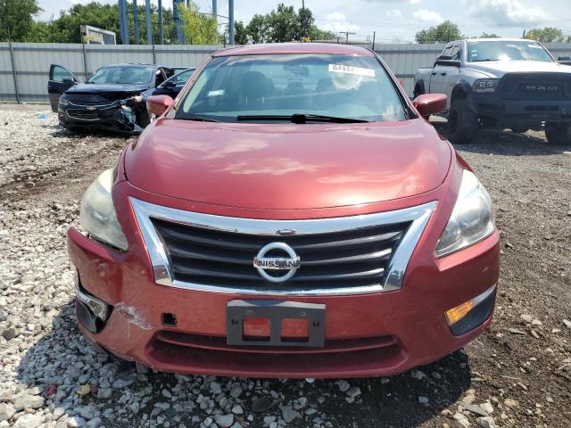 Sedans NISSAN ALTIMA 2013 Czerwony