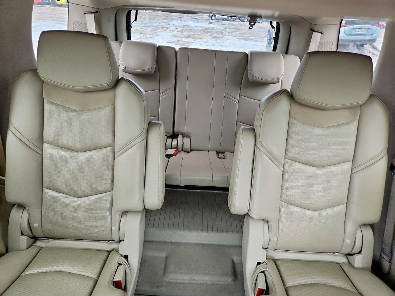 2018 Cadillac Escalade Premium Luxury VIN: 1GYS4CKJ9JR191879 Lot: 64717525