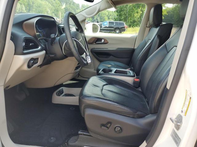  CHRYSLER PACIFICA 2017 White