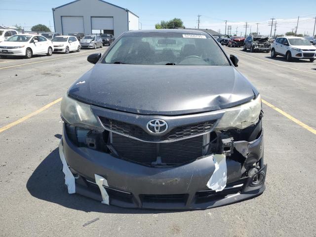 Sedans TOYOTA CAMRY 2013 Szary