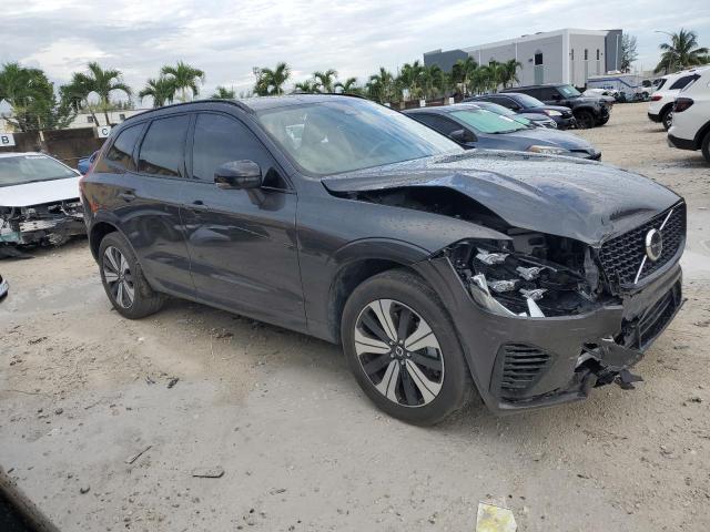  VOLVO XC60 PLUS 2024 Серый