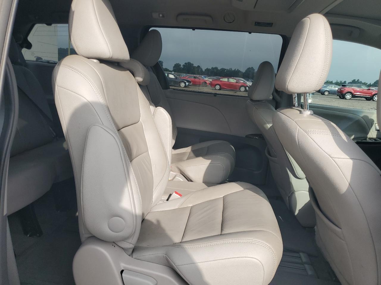 2015 Toyota Sienna Xle VIN: 5TDYK3DC9FS578283 Lot: 64628115