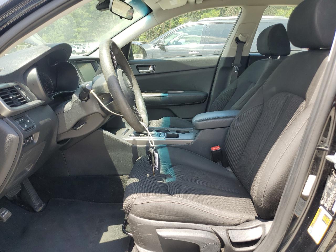 2020 Kia Optima Lx VIN: 5XXGT4L31LG425281 Lot: 62940155