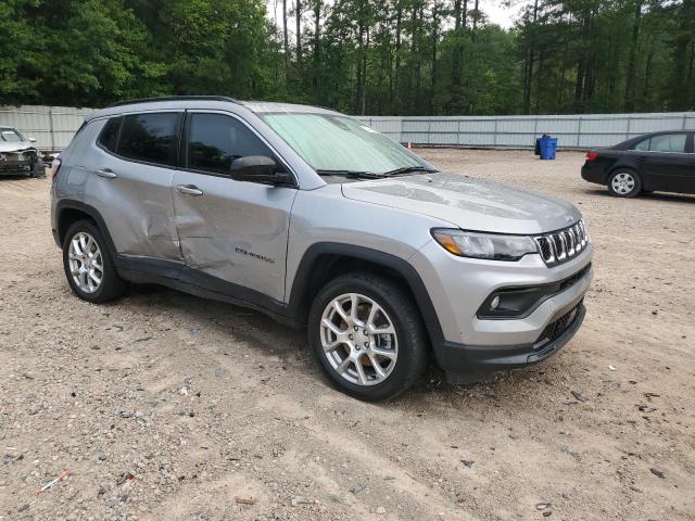  JEEP COMPASS 2023 Srebrny