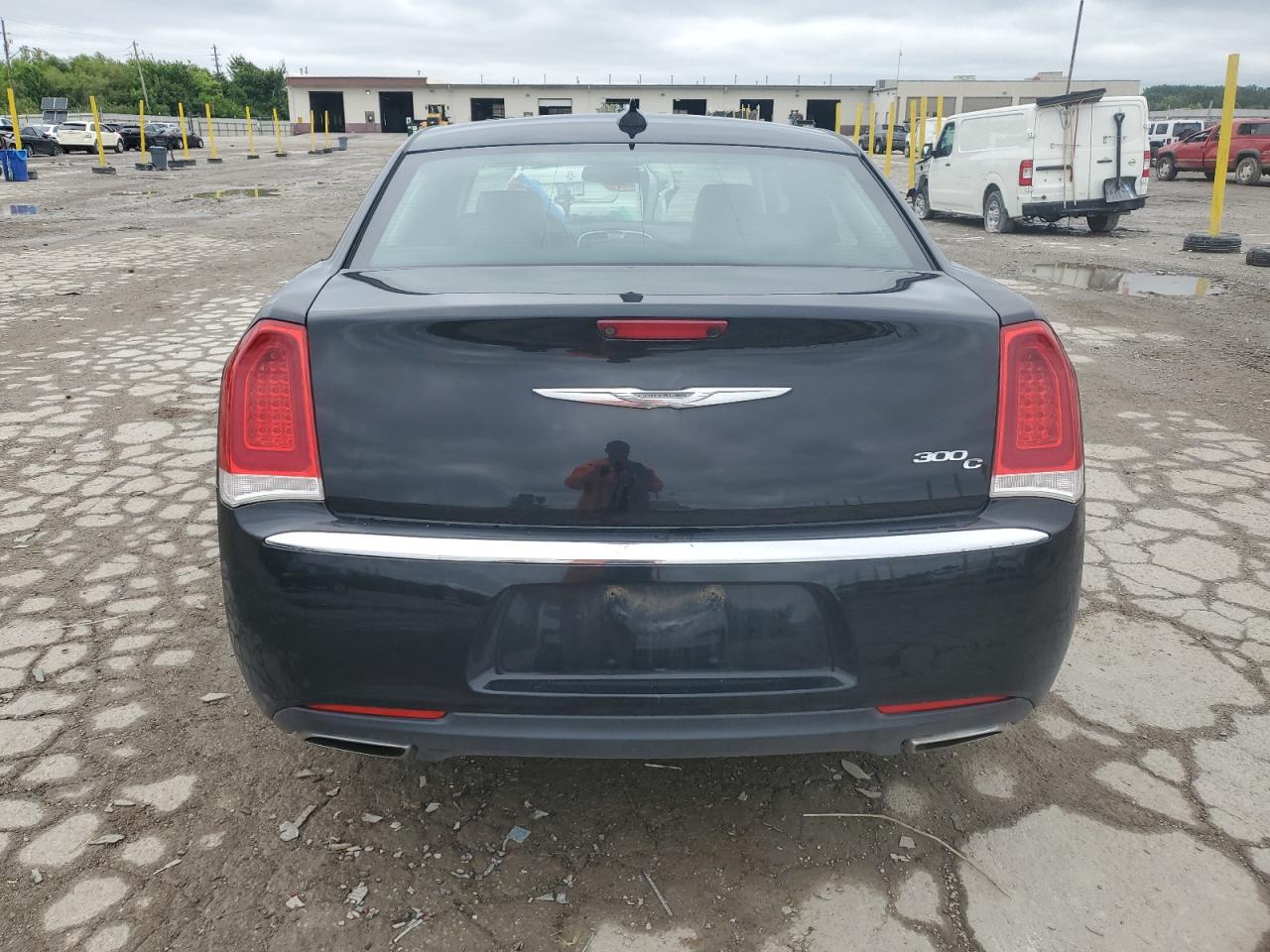 2015 Chrysler 300C VIN: 2C3CCAEG1FH807491 Lot: 66675505
