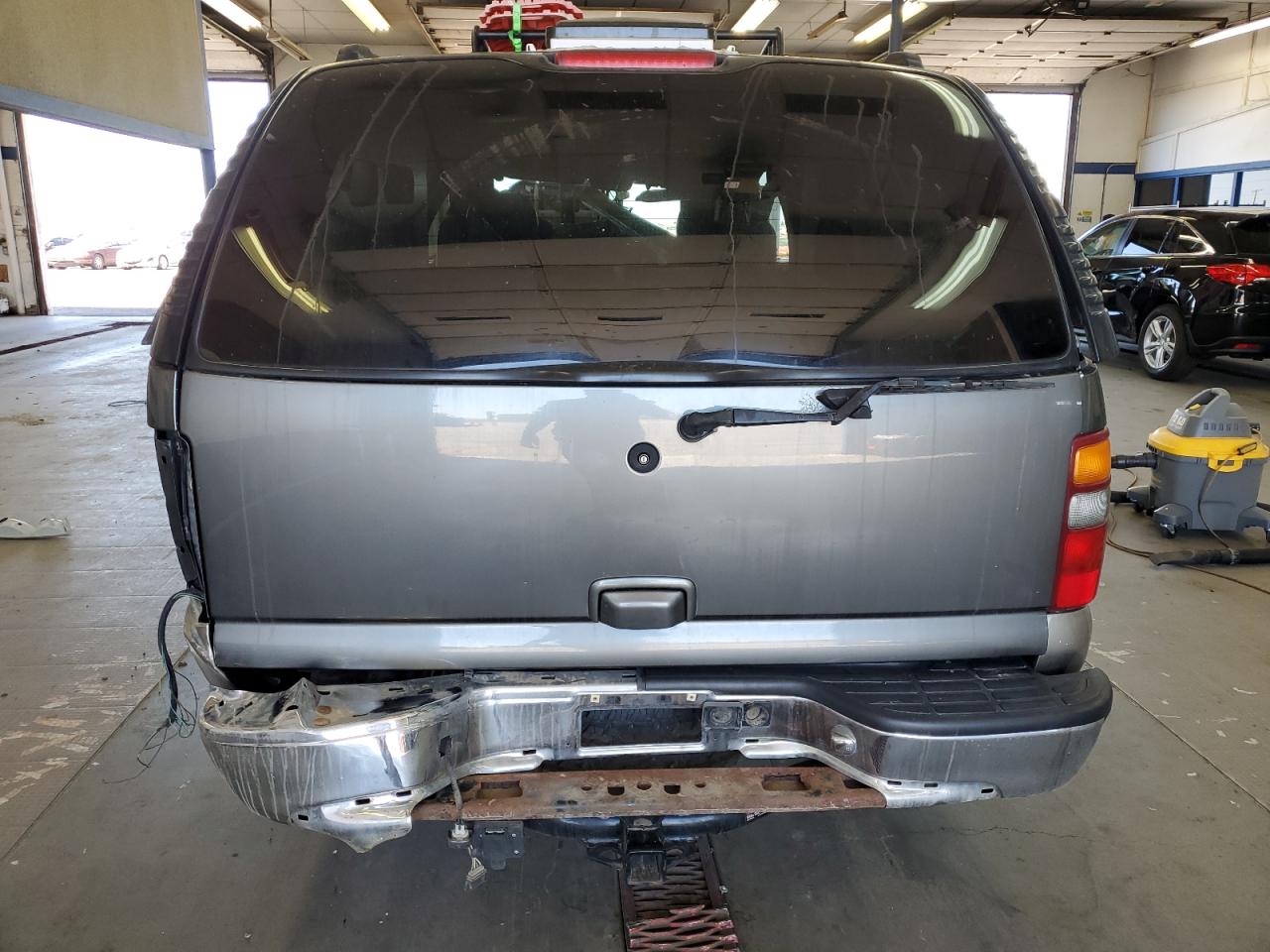 2000 Chevrolet Suburban K1500 VIN: 3GNFK16T7YG202893 Lot: 66367775