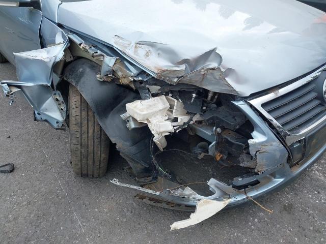 2008 VOLKSWAGEN PASSAT SE