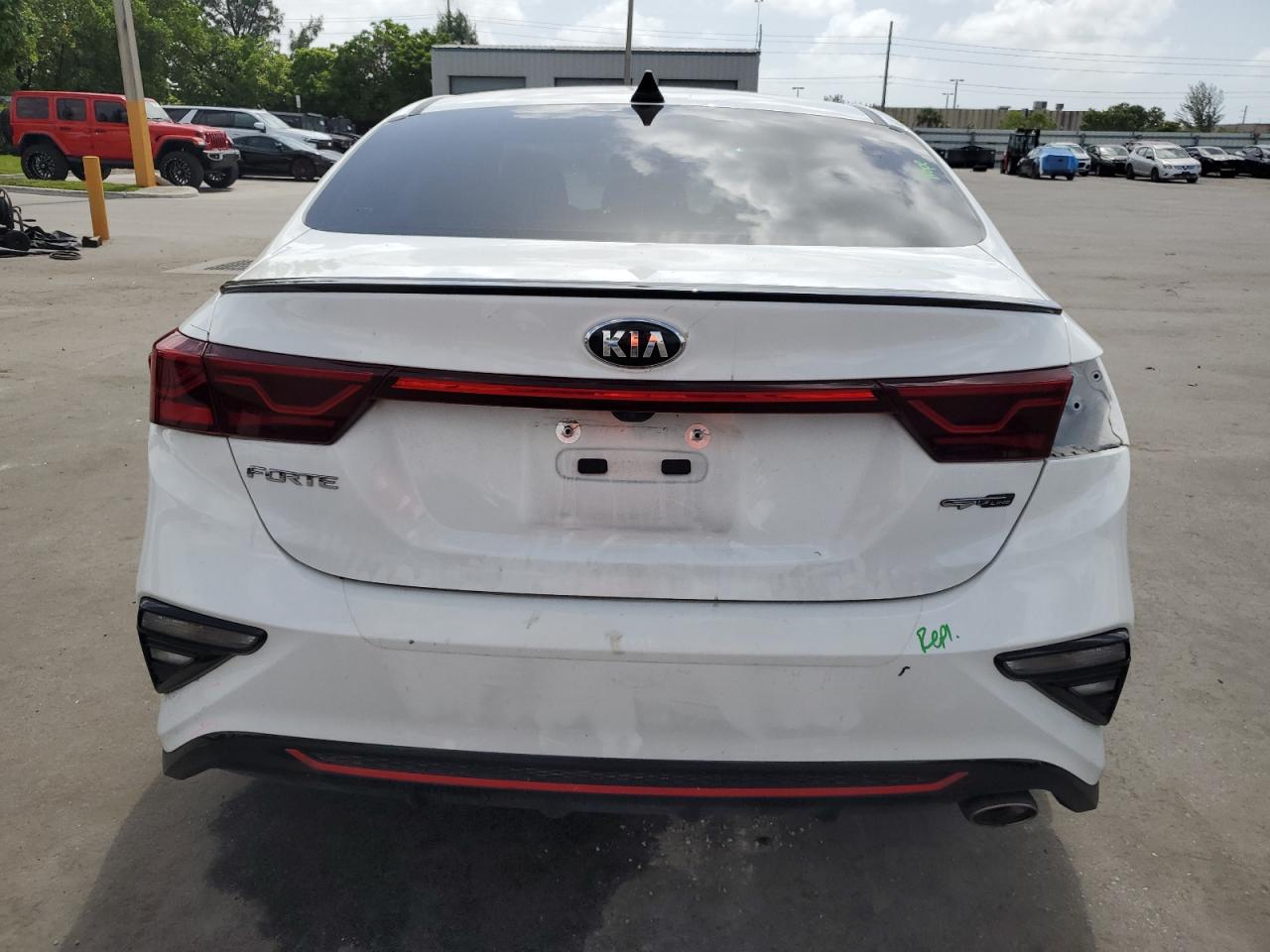 3kpf34ad9me358365 3KPF34AD9ME358365 2021 Kia Forte Gt Line