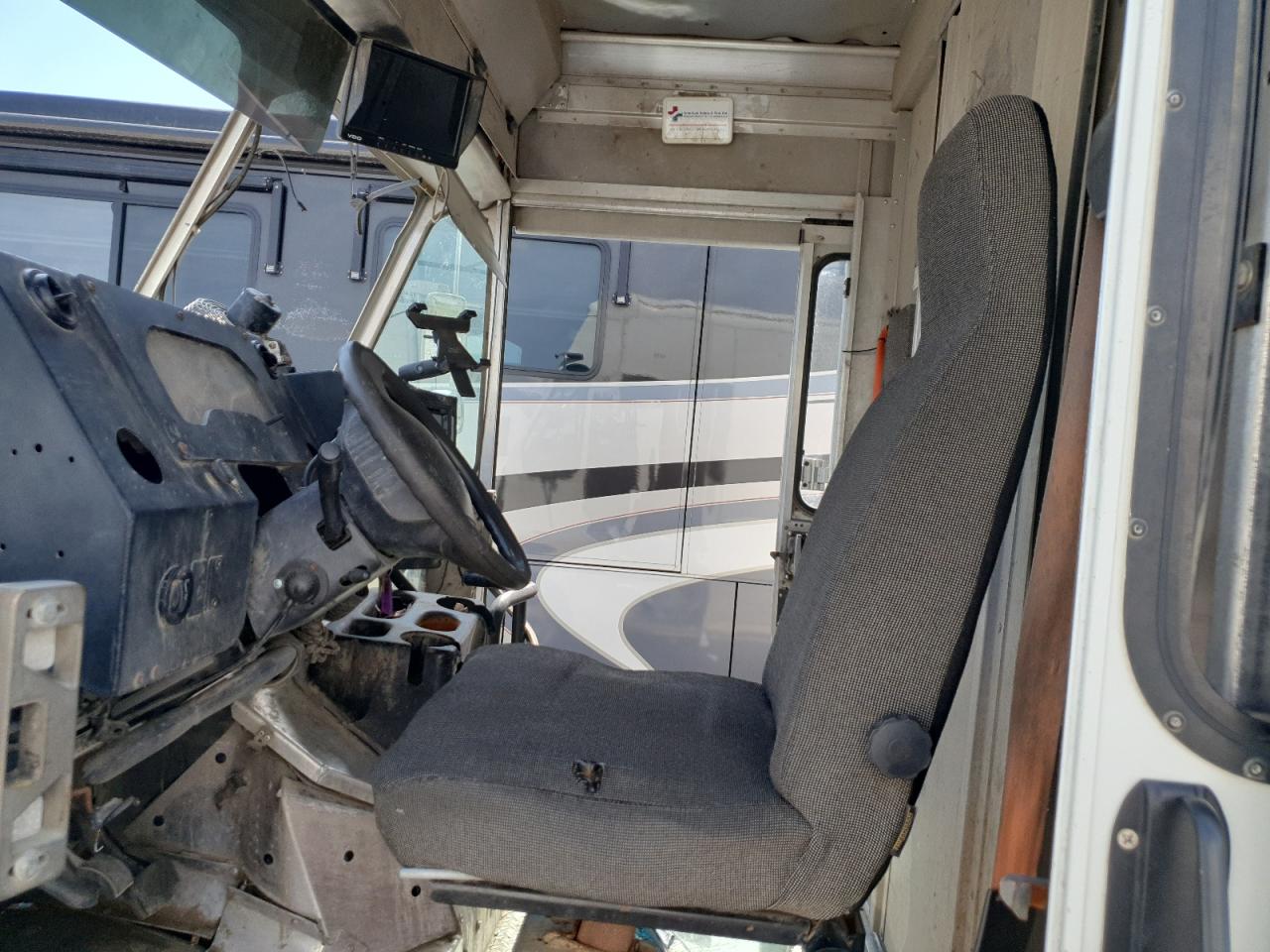 2019 Ford Econoline E450 Super Duty Commercial Stripped Chassis VIN: 1FC3E4K6XKDC57265 Lot: 65808255