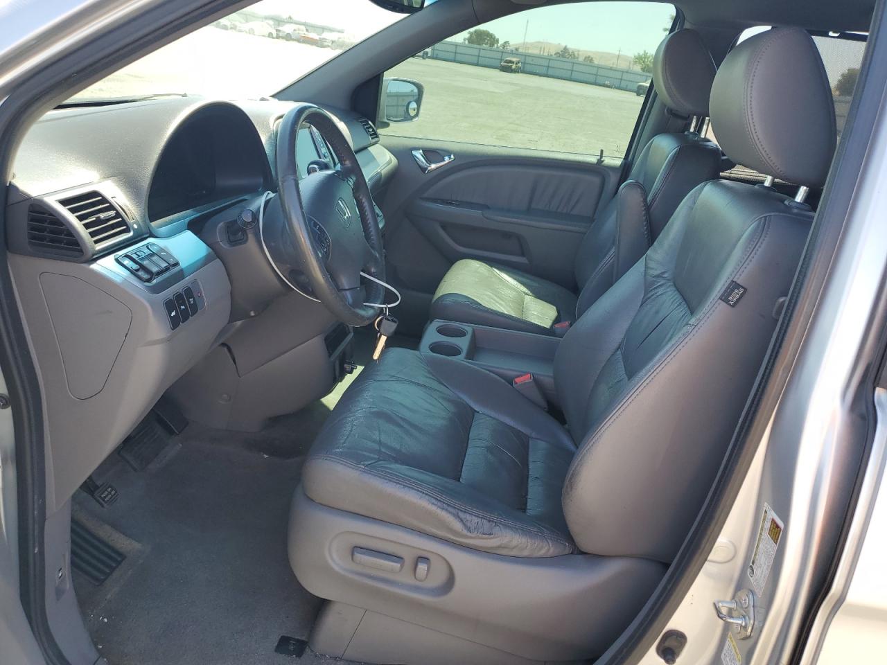 2010 Honda Odyssey Touring VIN: 5FNRL3H95AB090333 Lot: 63195395