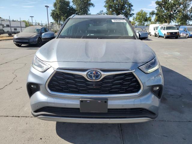 TOYOTA HIGHLANDER 2021 Blue