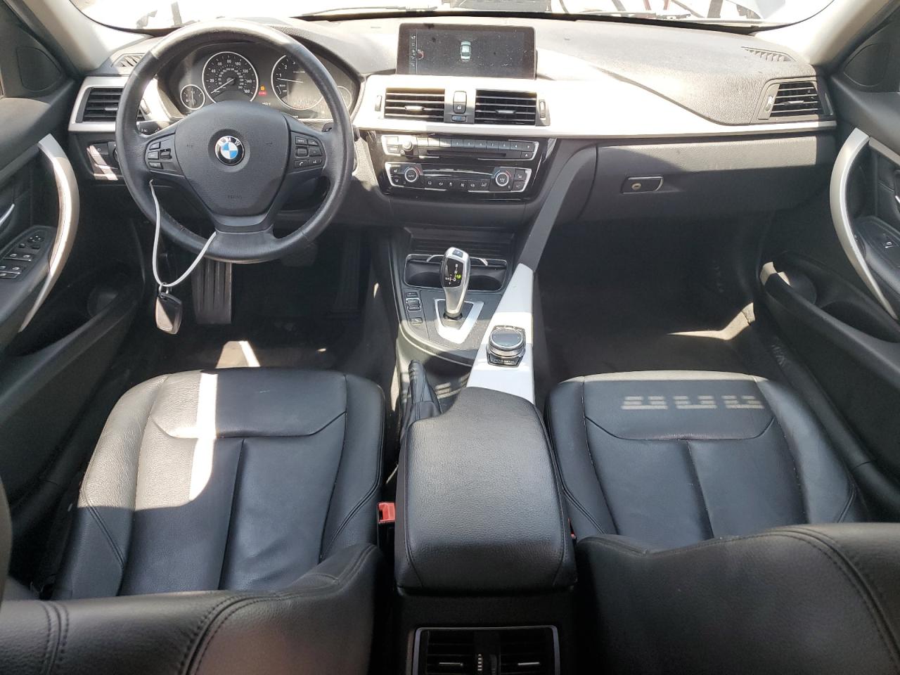 2017 BMW 320 Xi VIN: WBA8E5G36HNU43136 Lot: 65140905