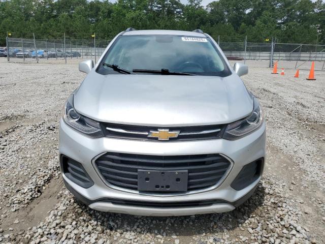  CHEVROLET TRAX 2019 Srebrny