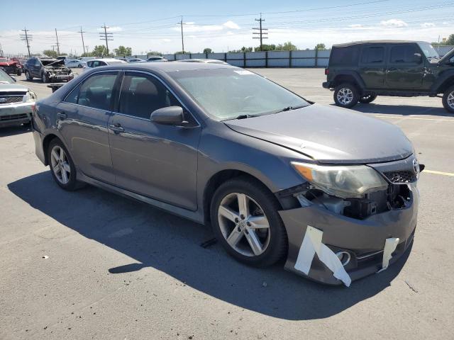Sedans TOYOTA CAMRY 2013 Szary
