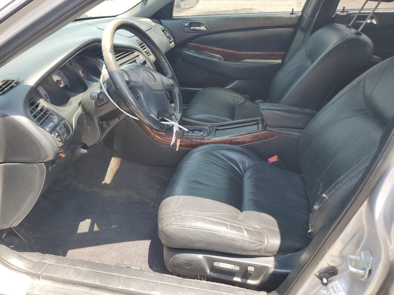 2001 Acura 3.2Tl VIN: 19UUA567X1A025680 Lot: 64696095