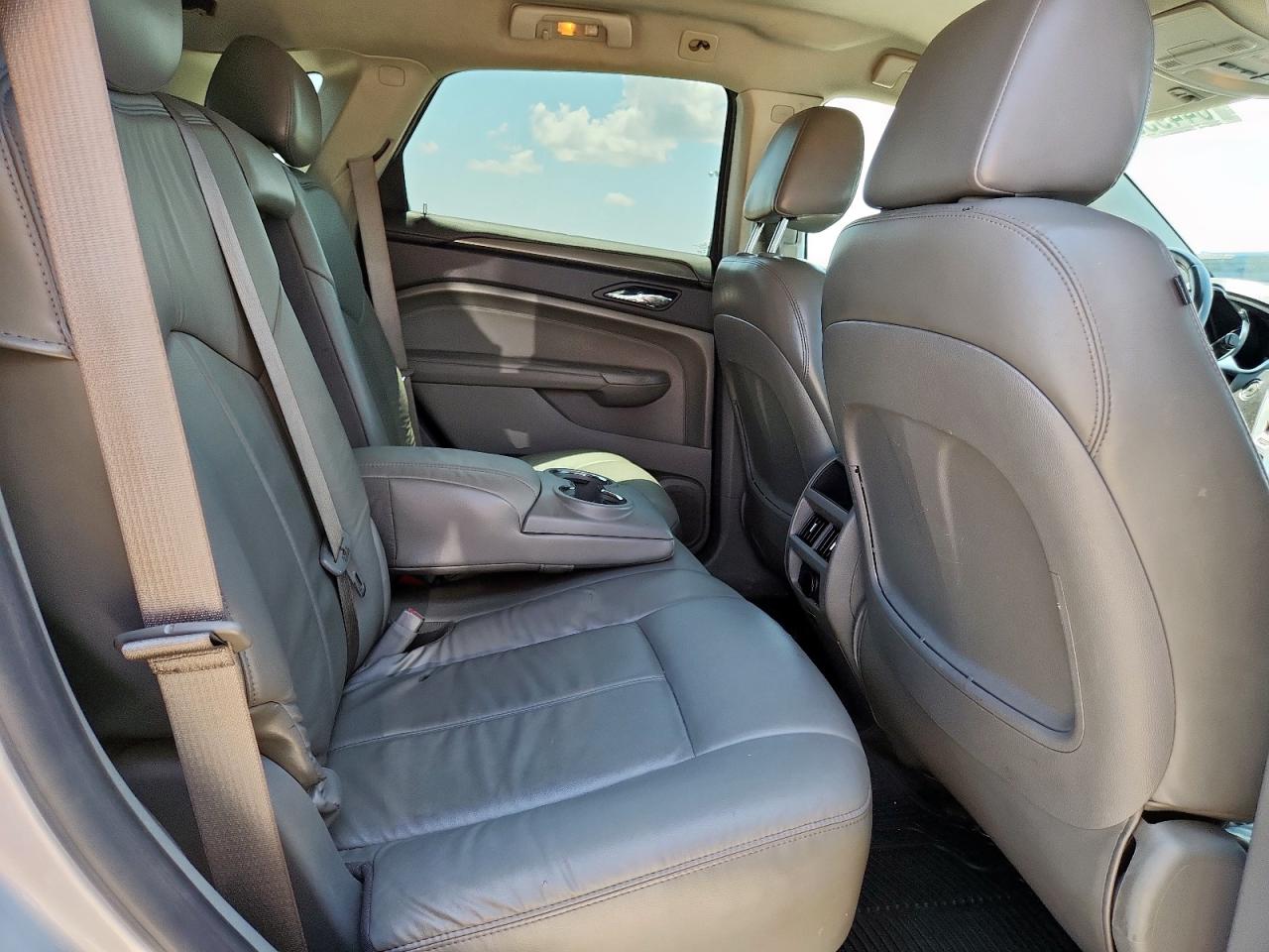 2010 Cadillac Srx VIN: 3GYFNGEY3AS608909 Lot: 64495565