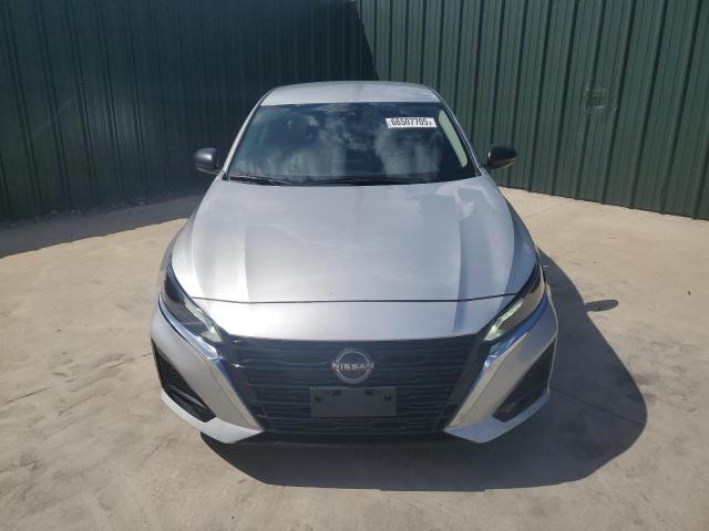  NISSAN ALTIMA 2024 Srebrny