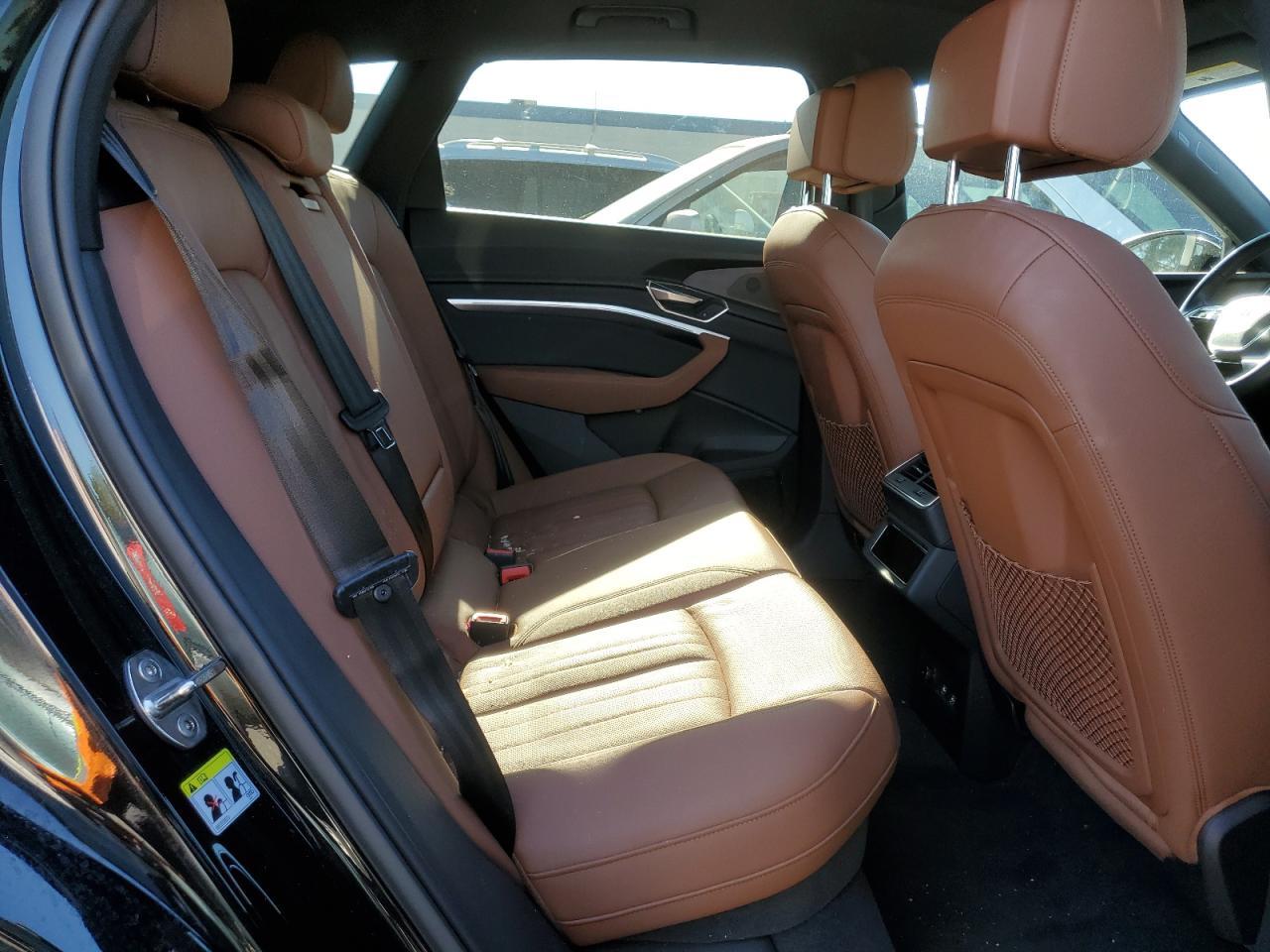 2019 Audi E-Tron Premium Plus VIN: WA1LAAGE5KB021414 Lot: 64040675