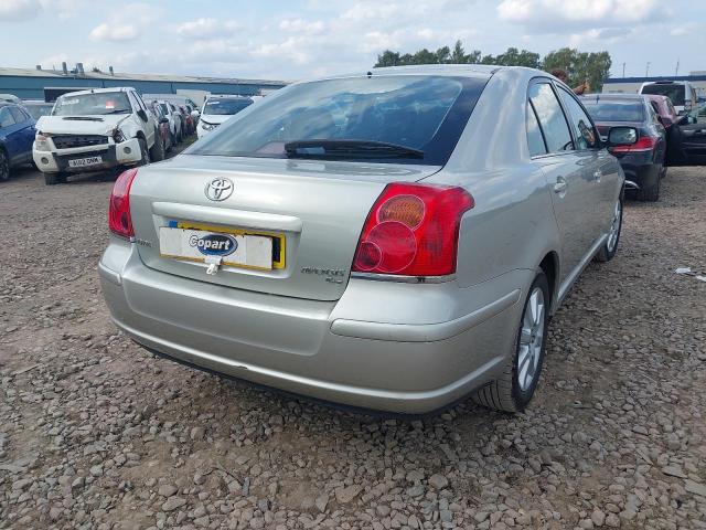 2005 TOYOTA AVENSIS T3