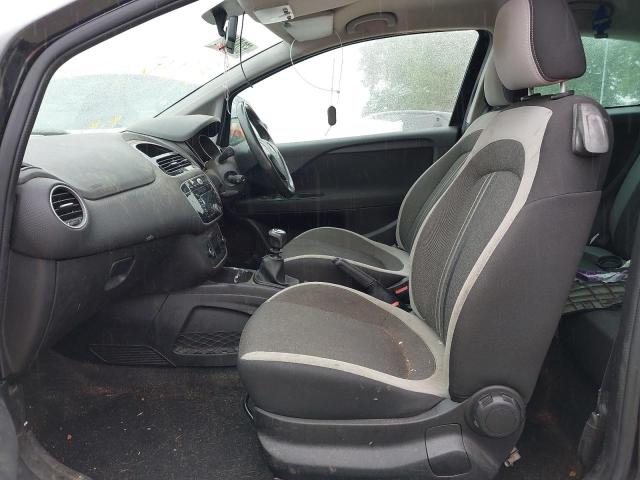 2013 FIAT PUNTO T-JET BLACK 