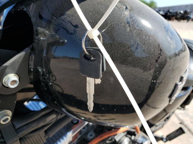 2005 HARLEY-DAVIDSON XL1200 C  
