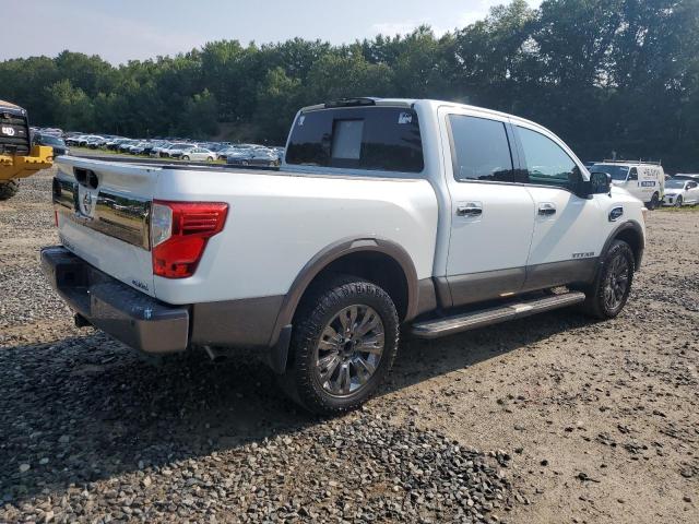  NISSAN TITAN 2017 White