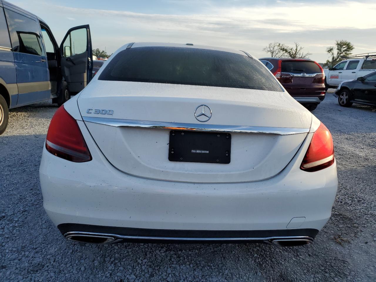2019 Mercedes-Benz C 300 VIN: 55SWF8DB8KU317367 Lot: 64011695
