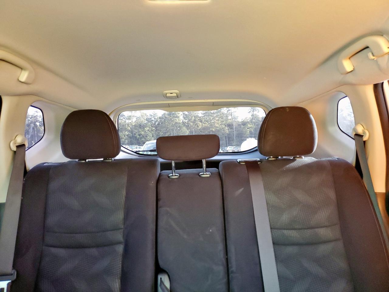 2016 Nissan Rogue S VIN: JN8AT2MT7GW011794 Lot: 63196525