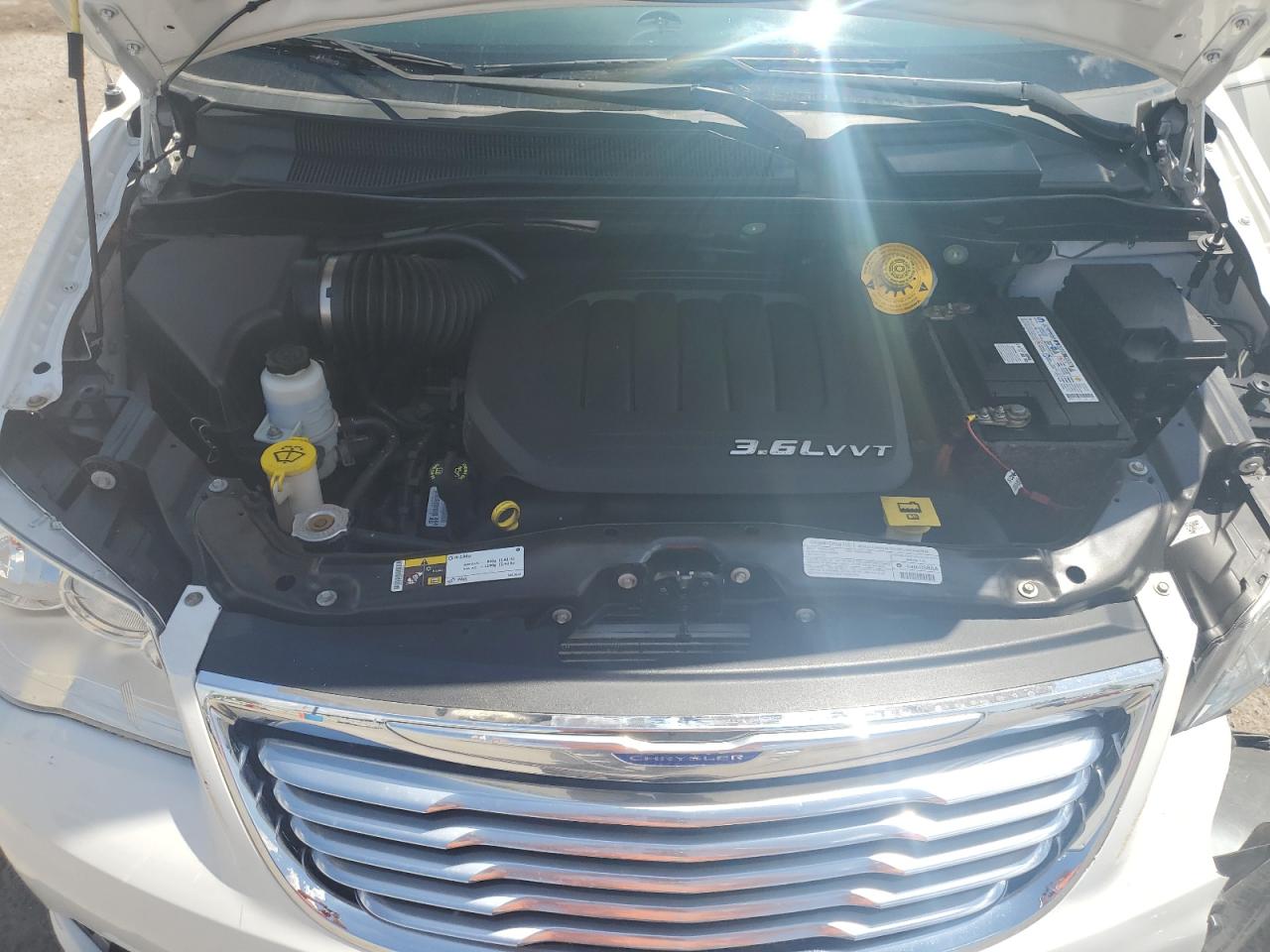 2014 Chrysler Town & Country Touring L VIN: 2C4RC1CG5ER413333 Lot: 65428985