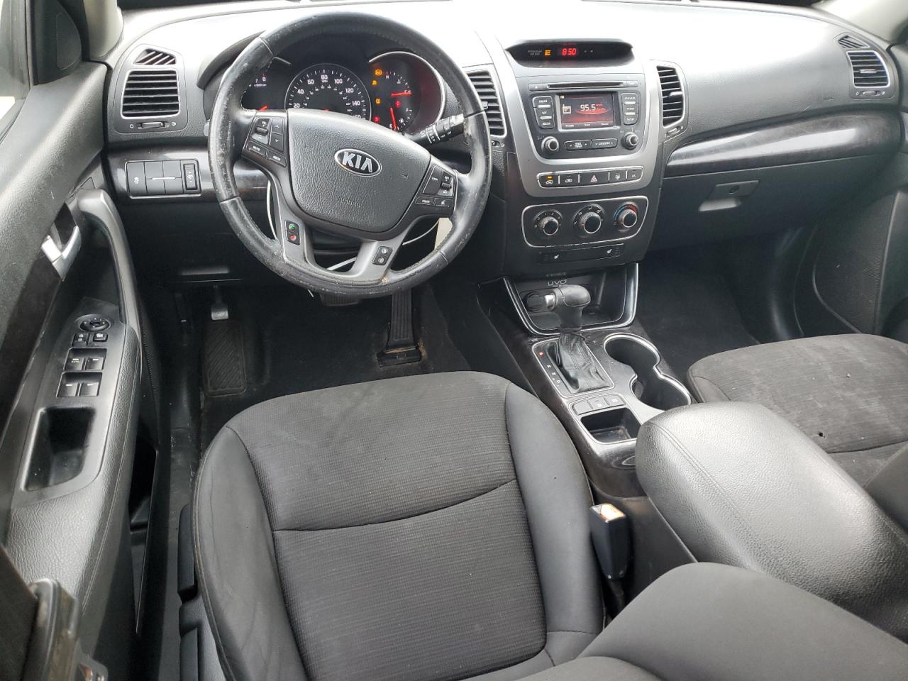 2014 Kia Sorento Lx VIN: 5XYKT3A69EG483767 Lot: 64833325
