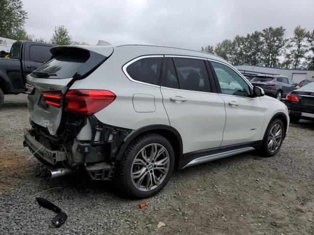  BMW X1 2016 Белы