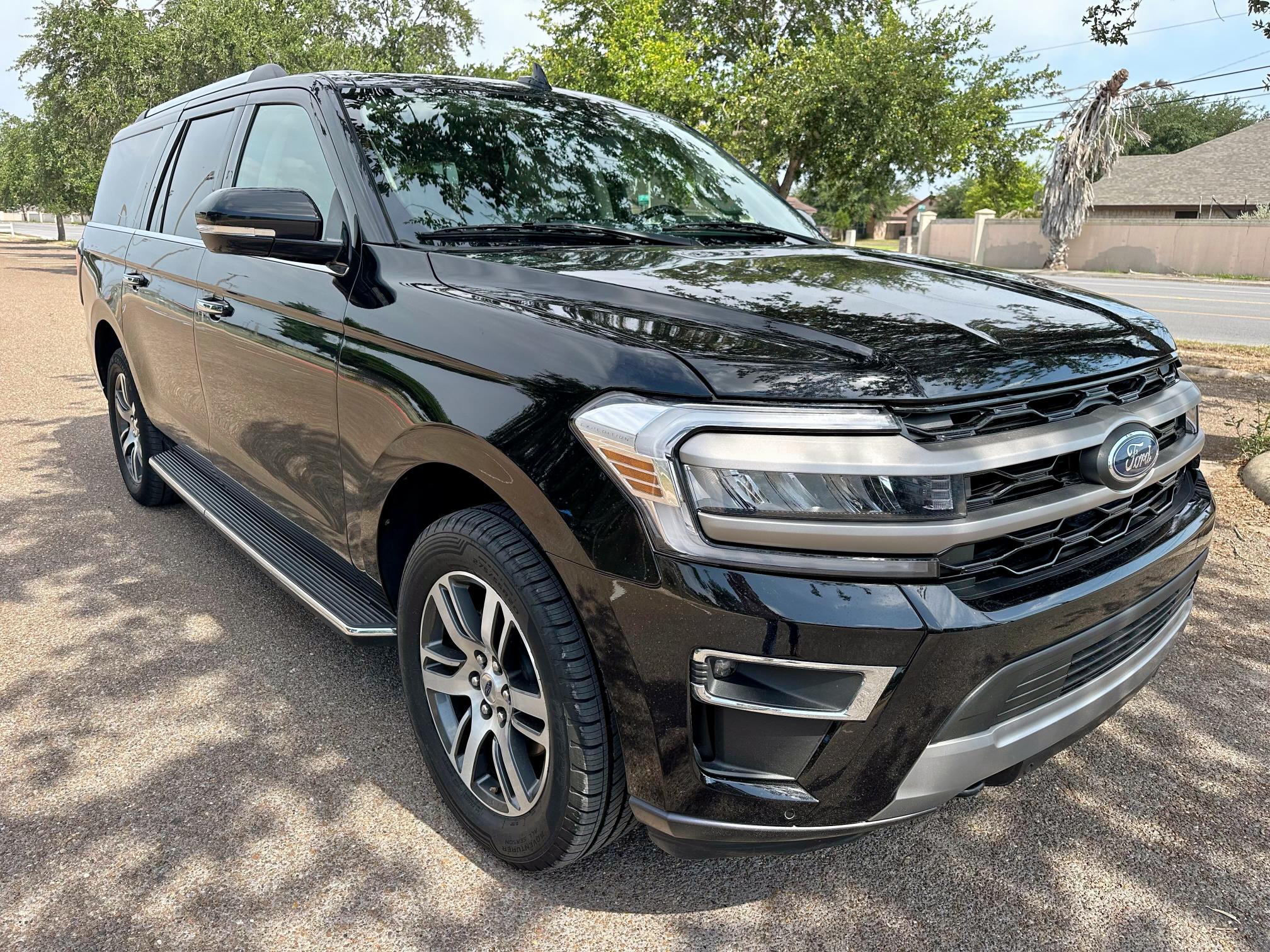 FORD EXPEDITION 2023 Black