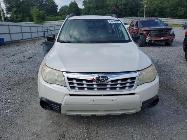  SUBARU FORESTER 2012 Biały