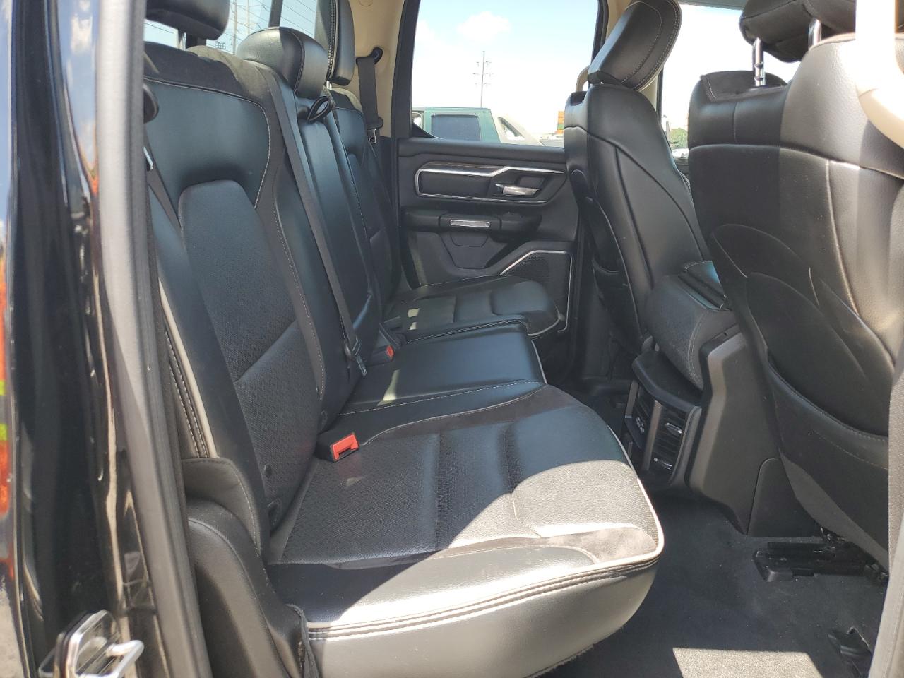 2019 Ram 1500 Laramie VIN: 1C6SRFDT5KN848846 Lot: 63485425