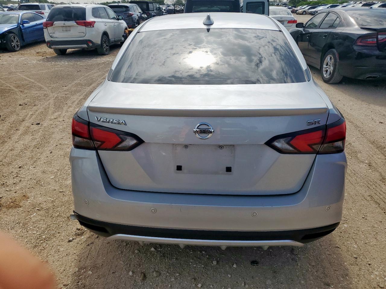 2022 Nissan Versa Sr VIN: 3N1CN8FV7NL852729 Lot: 63051255