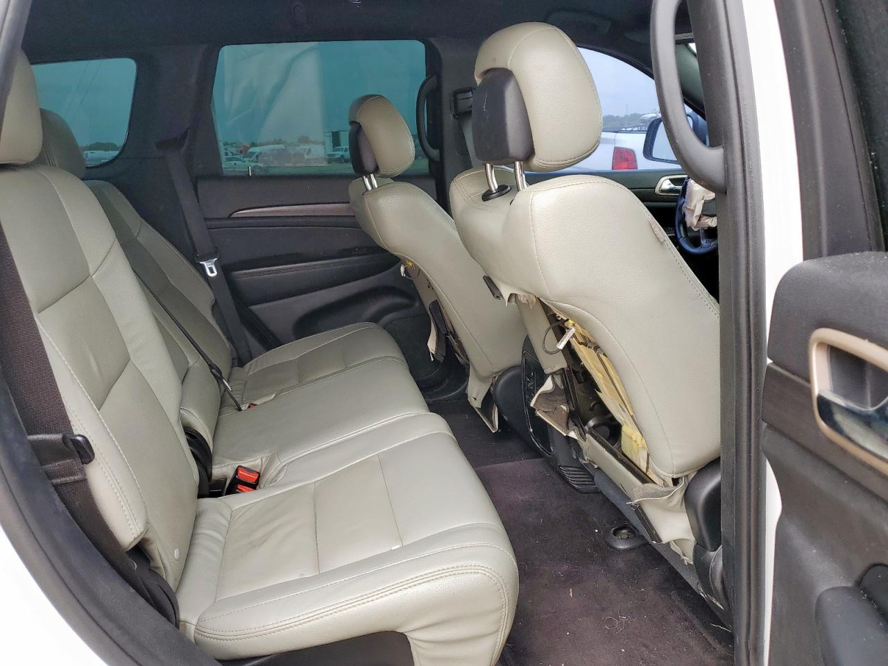 2016 Jeep Grand Cherokee Laredo VIN: 1C4RJEAGXGC415722 Lot: 65428555