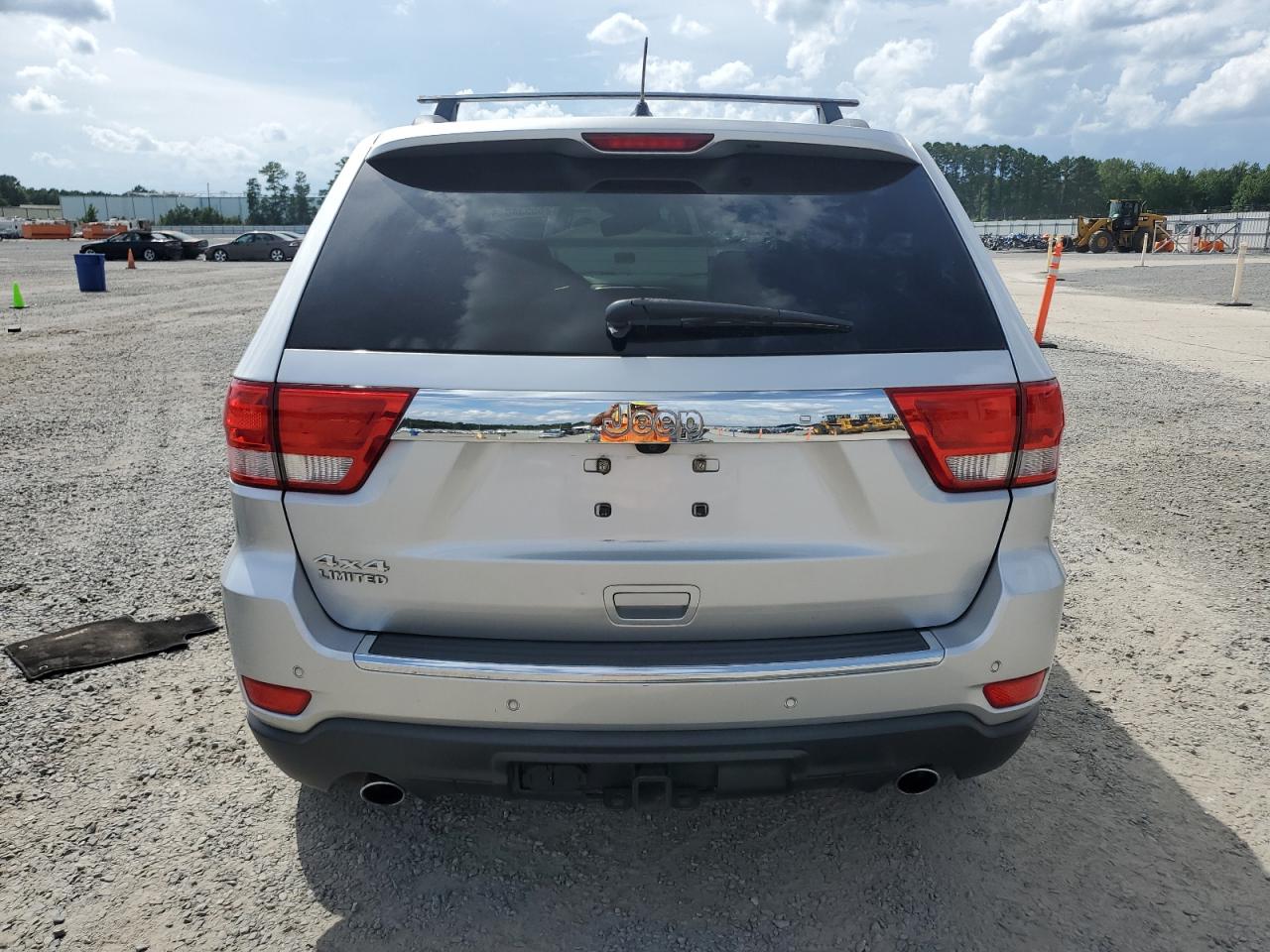 2011 Jeep Grand Cherokee Limited VIN: 1J4RR5GT6BC519334 Lot: 65534045