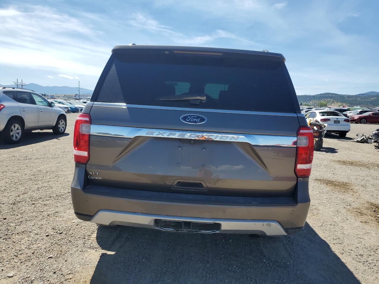 2019 Ford Expedition Xlt VIN: 1FMJU1JT2KEA32912 Lot: 63445075