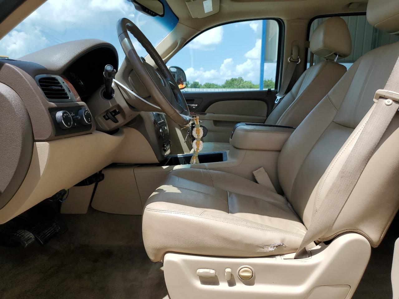 2011 Chevrolet Suburban K1500 Lt VIN: 1GNSKJE35BR348846 Lot: 65146955