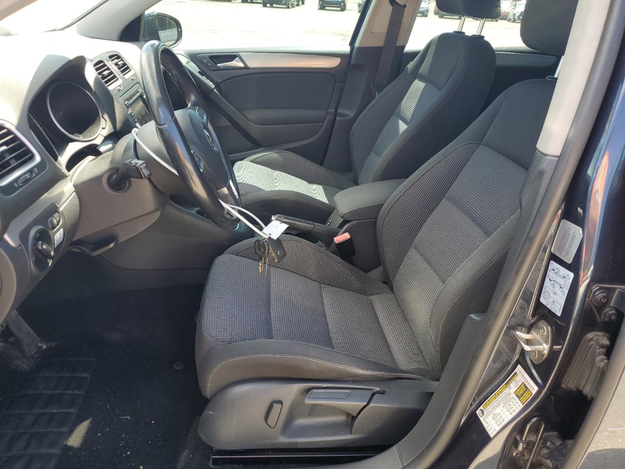 2013 Volkswagen Golf VIN: WVWNM7AJ0DW132074 Lot: 64827005