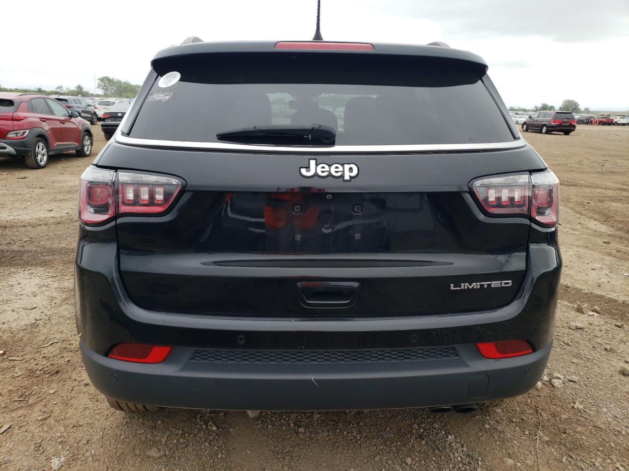 2018 Jeep Compass Limited VIN: 3C4NJCCB0JT205159 Lot: 65085475
