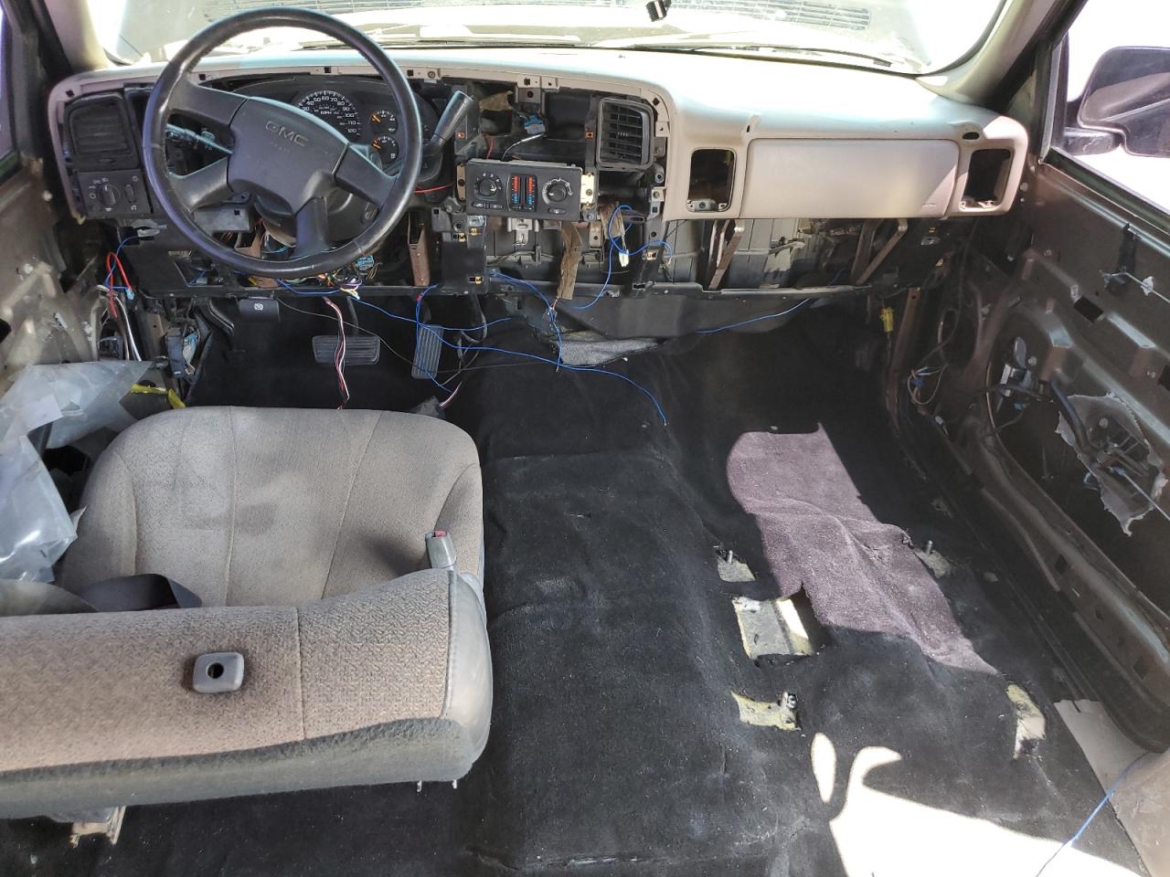 2004 GMC Yukon VIN: 1GKEC13V44R246842 Lot: 64455875