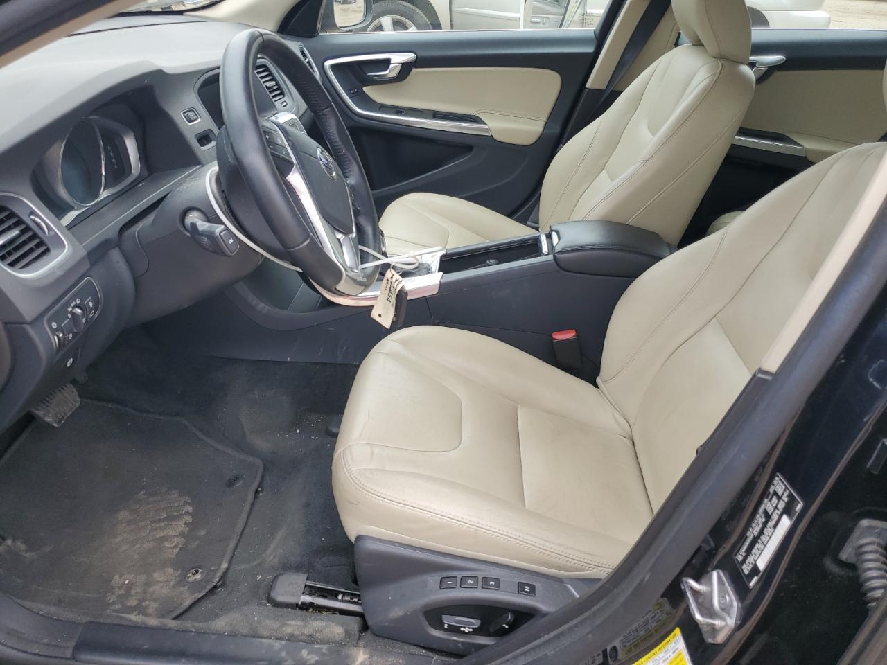 2017 Volvo V60 T5 Premier VIN: YV140MEK9H1332506 Lot: 64794385