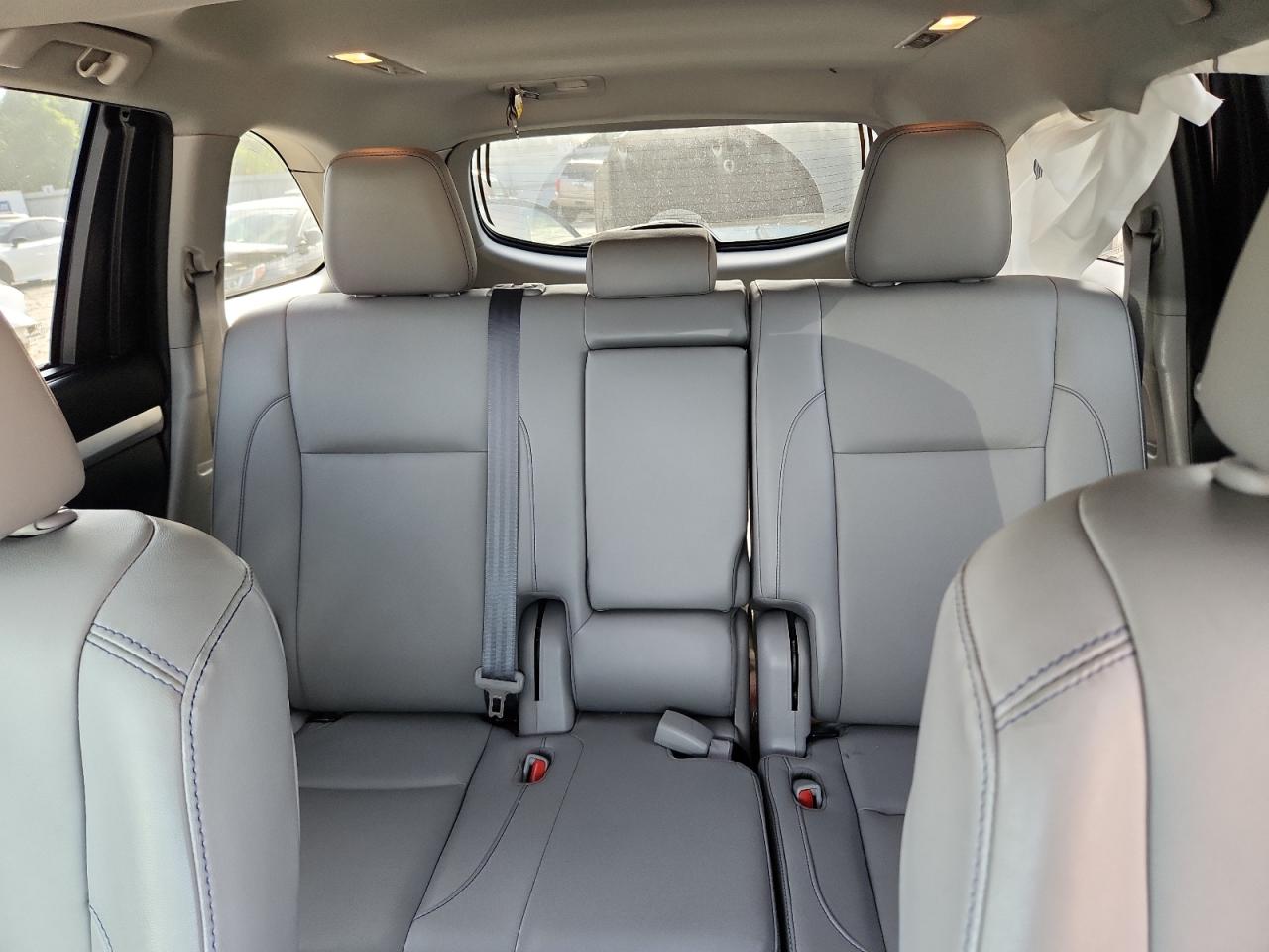 2019 Toyota Highlander Se VIN: 5TDJZRFHXKS570020 Lot: 65187475