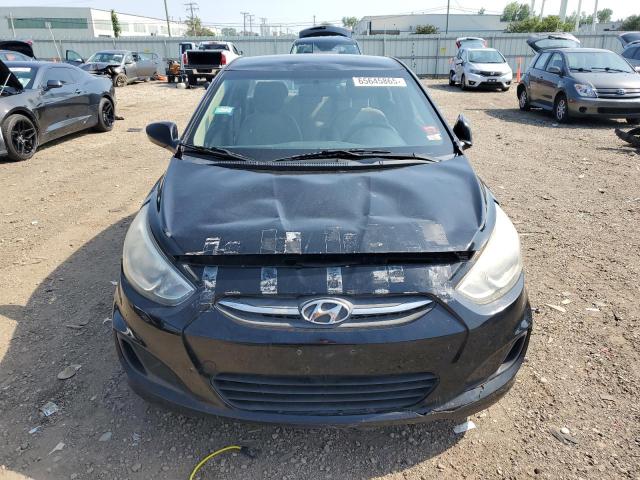 Sedans HYUNDAI ACCENT 2016 Czarny